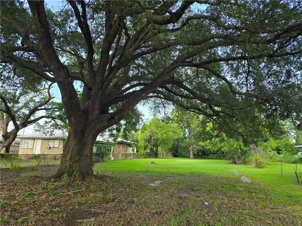 430 Camphor St, La Place, LA 70068
