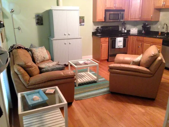 348I King St, Charleston, SC 29401