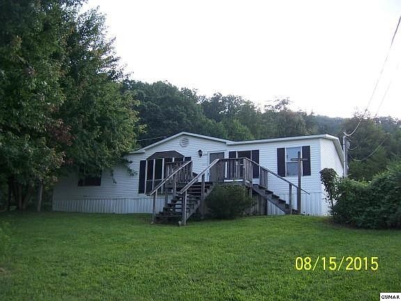 1st image of 1224 Applewood Way