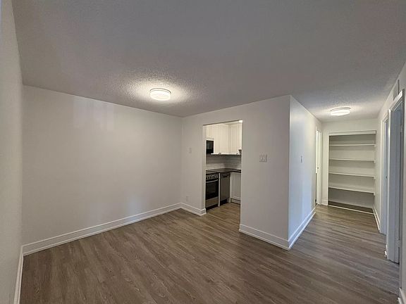 3rd image of 286 Chandler Dr #109