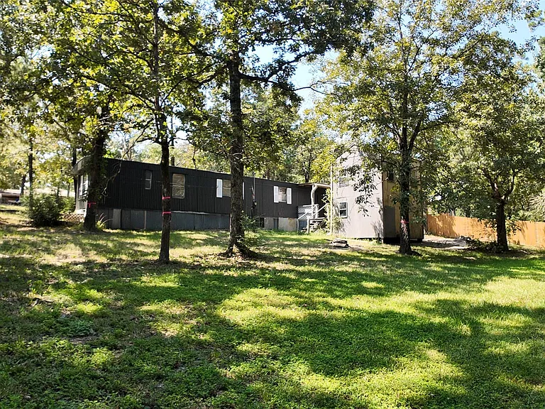 251 Oakdale Dr — Photo 31