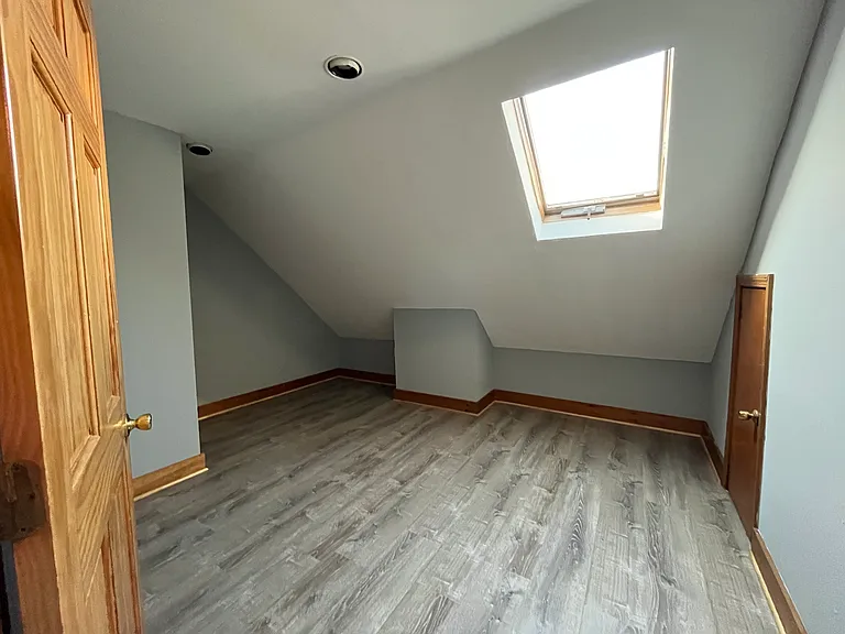 551 Townsend Ave #3 — Photo 14
