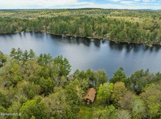 16 Washington Rd, Williamsburg, MA 01096