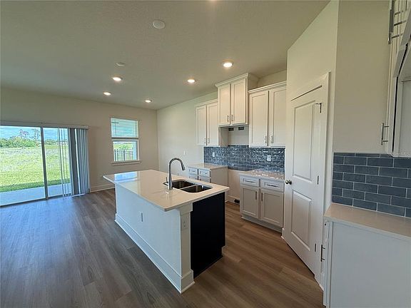 5th image of 13978 Emerald Fields Dr