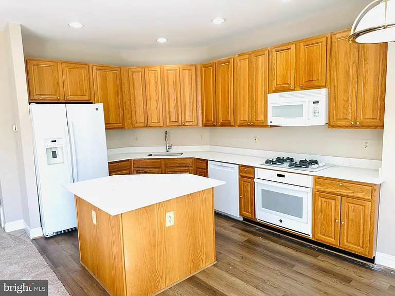 1005 Grand Oak Way — Photo 7