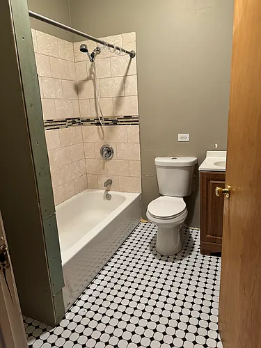 70 Union St #1 Photo 1