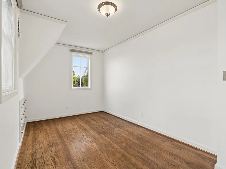 1524 SW Myrtle St — Photo 39
