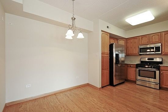 5th image of 10740 S Washington St APT 201
