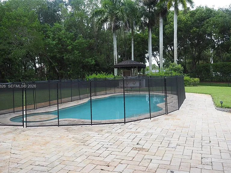 2750 Jockey Cir E — Photo 19