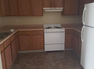 405 N Maple St, Winfield, IA 52659