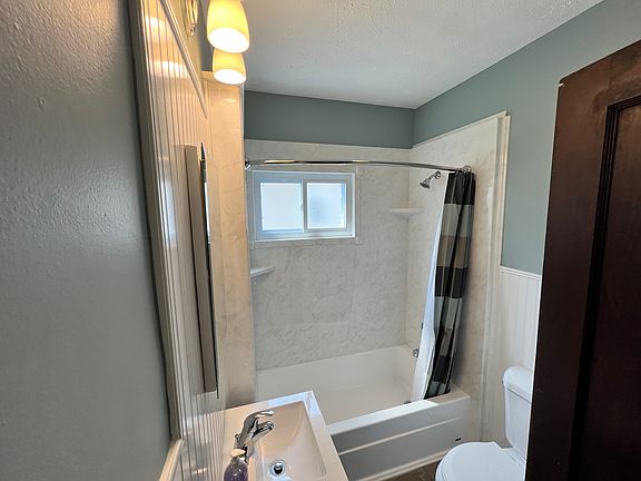 3rd image of 1211 Lakeland Ave #1211