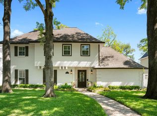 10618 Deerwood Rd, Houston, TX 77042