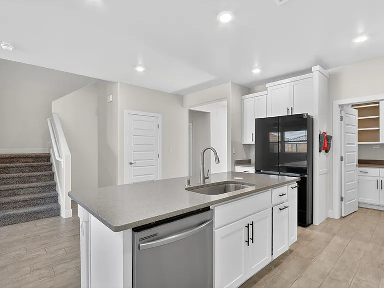 2233 Sandstone Pl — Photo 15