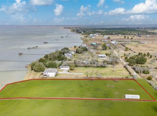 371B Locke Rd, Anahuac, TX 77514