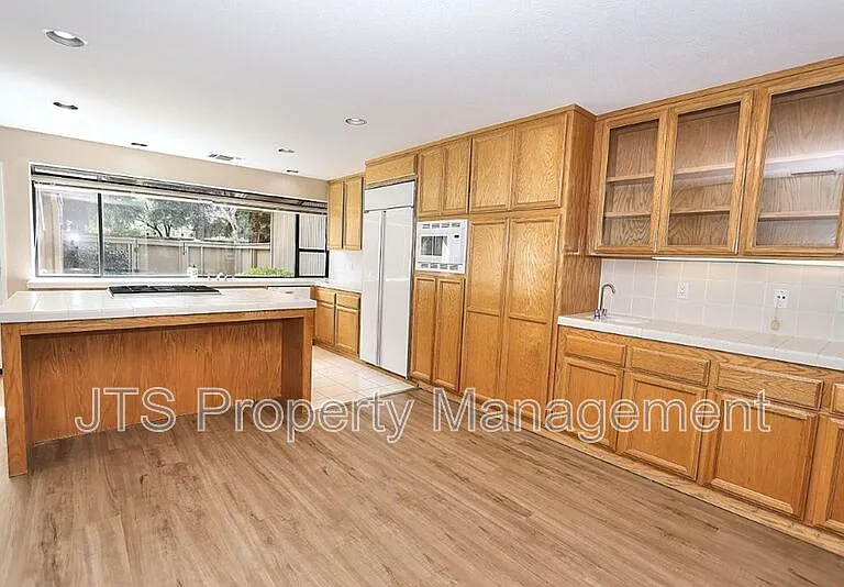 11674 Gold Country Blvd — Photo 15