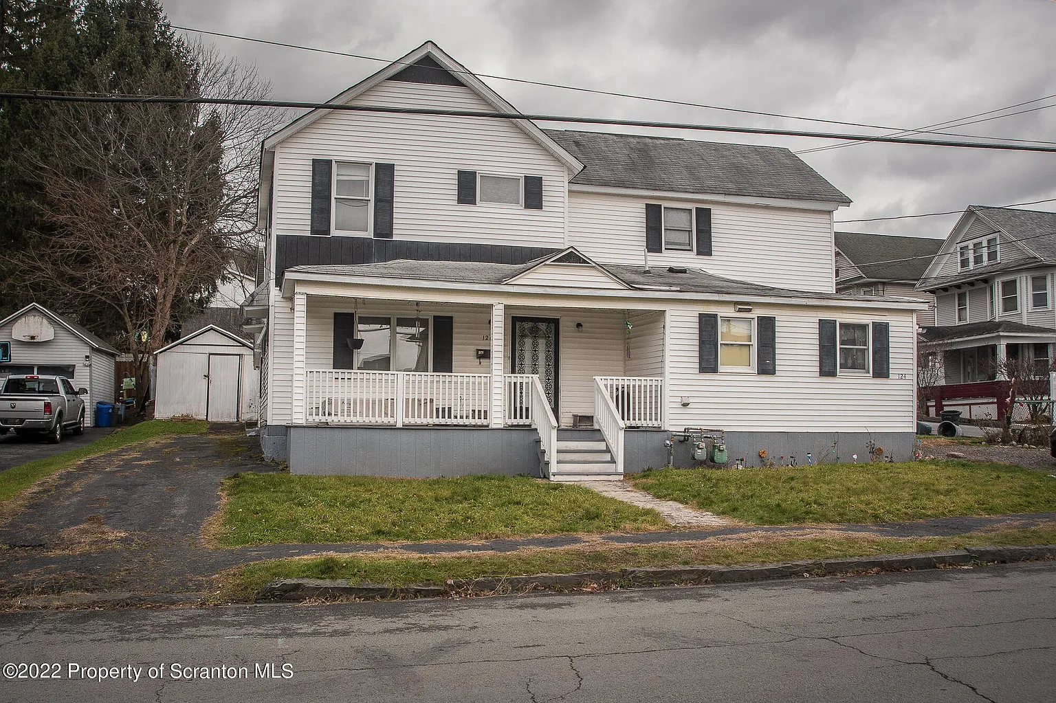 126 Park St photo 1