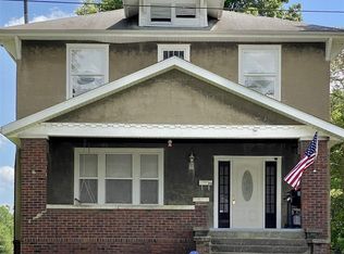 711 E Main St, Marion, IL 62959