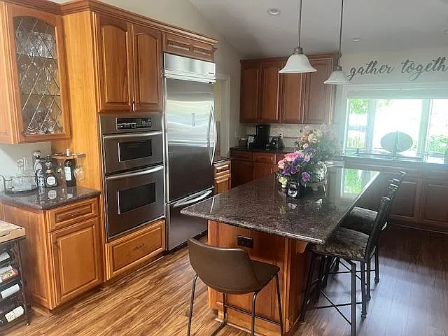 1171 Blewett Ave — Photo 4