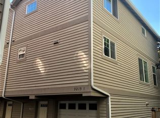 9215 Interlake Ave N #B, Seattle, WA 98103