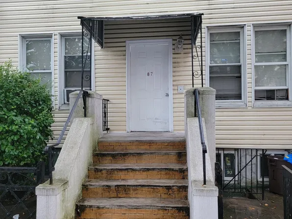 87 Wales Avenue image 1 of 12