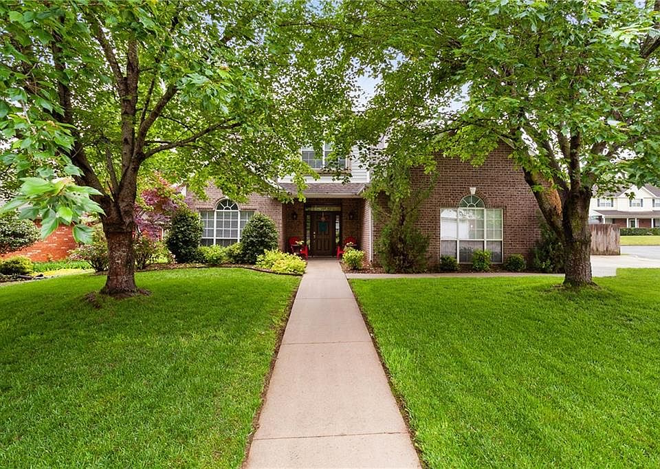 1st image of 2143 E Deer Creek Dr