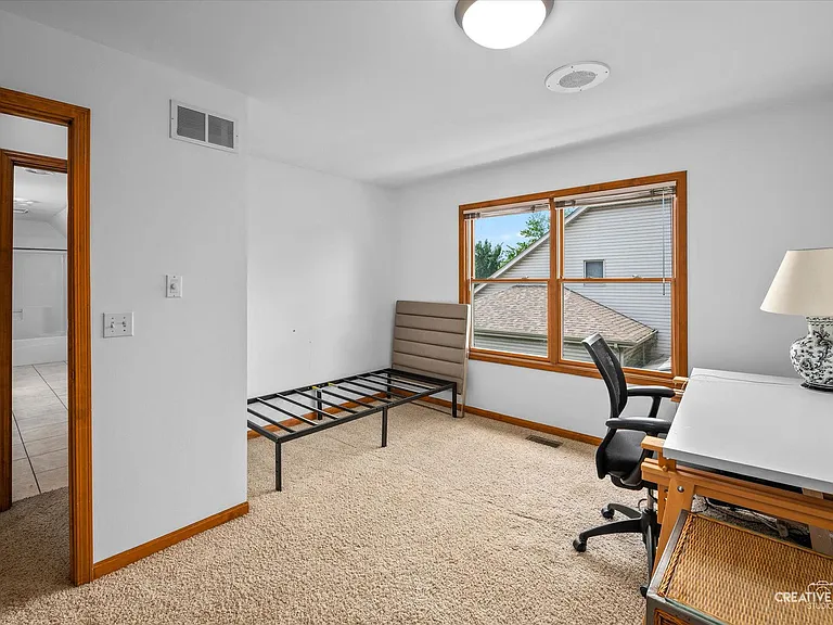 24456 Tufton St — Photo 19