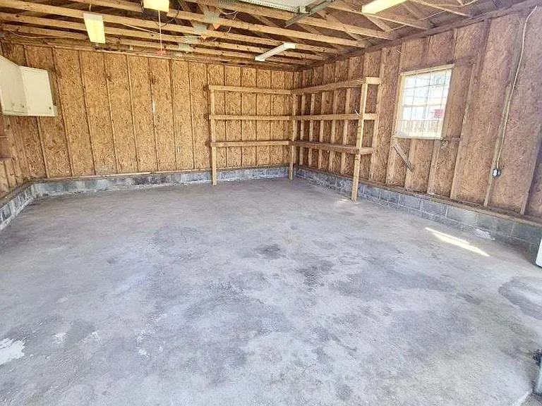 69 McDaniel Dr — Photo 24