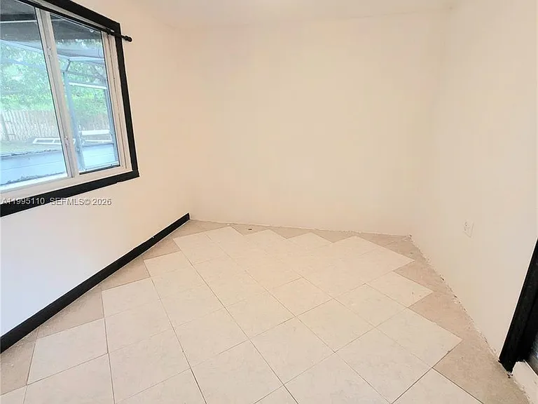 22028 Acapulco Ct — Photo 21