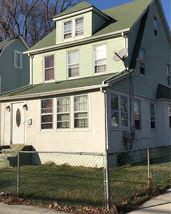 2nd image of 21343 112th Ave