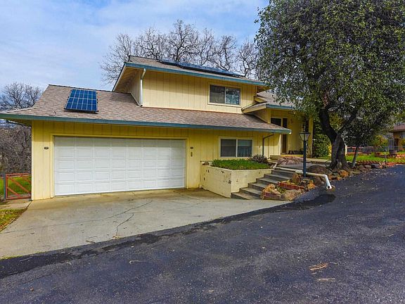 2nd image of 12940 Fir Dr