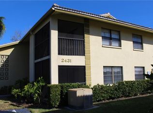 2431 Bayshore Gardens Pkwy APT 20, Bradenton, FL 34207