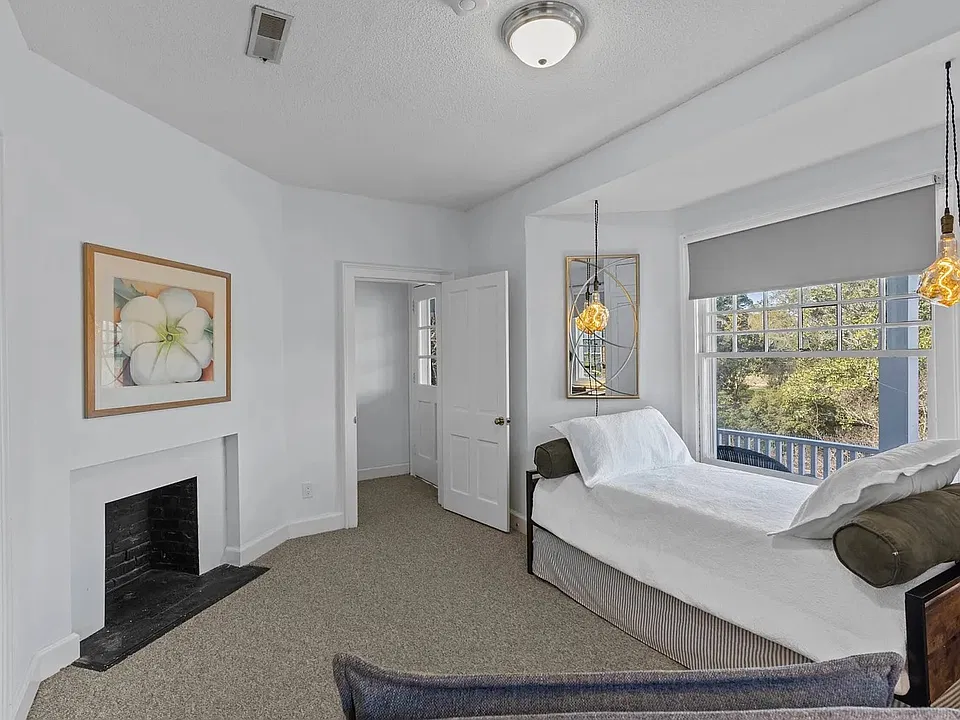 208 Metcalf St #200
