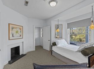 208 Metcalf St #200, New Bern, NC 28562