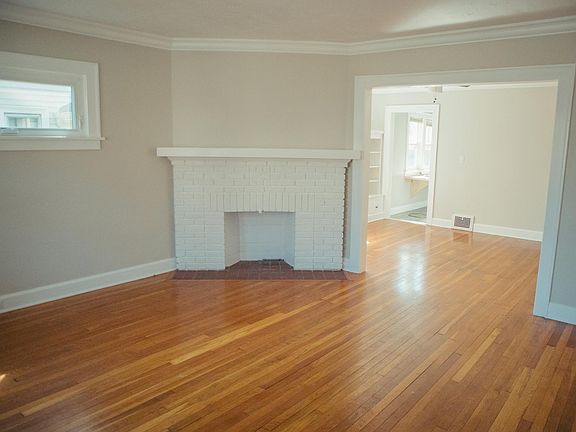 2nd image of 14917 Arden Ave