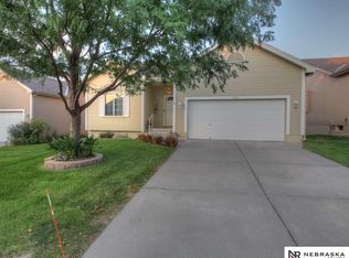 4919 S 190th St, Omaha, NE 68135