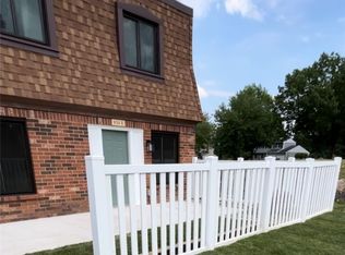 950 Wadsworth Rd APT E, Medina, OH 44256