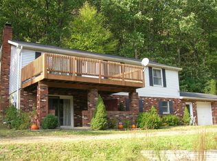 121 Longwood Dr, Saylorsburg, PA 18353