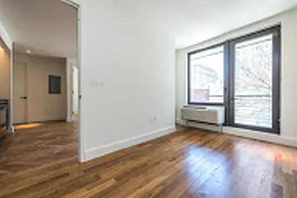 Rented by Nooklyn NYC LLC | media 135