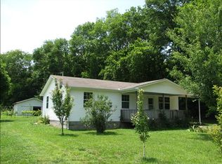 5260 Olivehill Rd, Olivehill, TN 38475