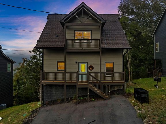 2nd image of 2125 Eagle Feather Dr