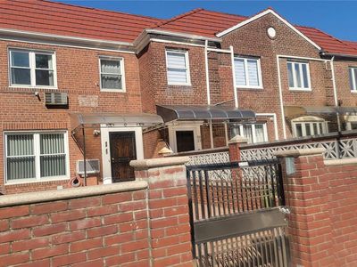99-21 64th Road, Rego Park, NY, 11374