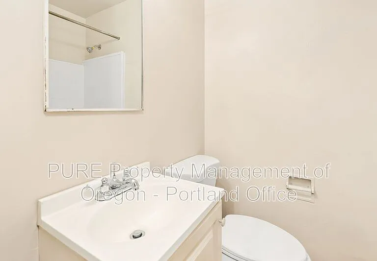 6924 N Amherst St #2 — Photo 16