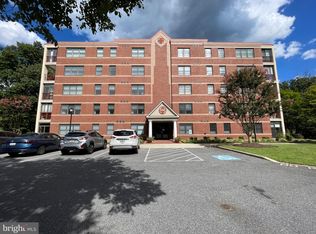 604 McKinsey Park Dr APT 204, Severna Park, MD