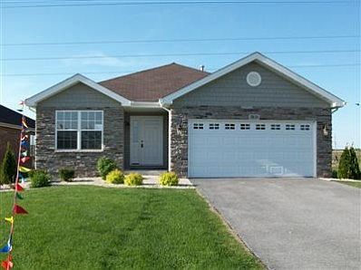 1st image of 7835 W 102nd Pl