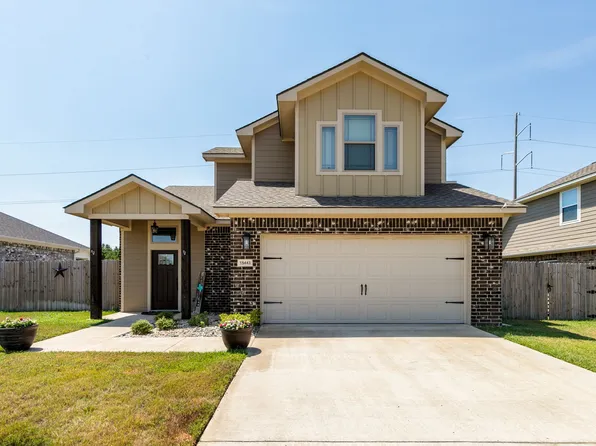 15443 Anna Ln, Lindale, TX 75771