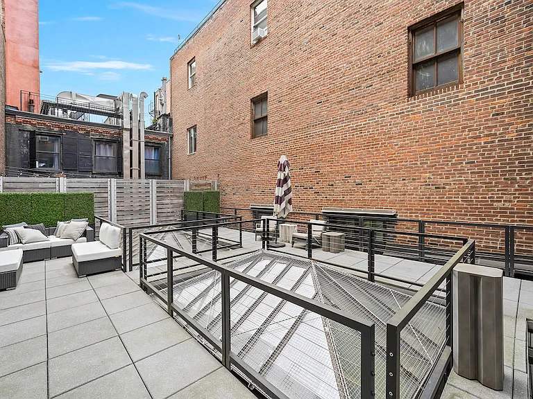 577 Broadway #3 — Photo 9