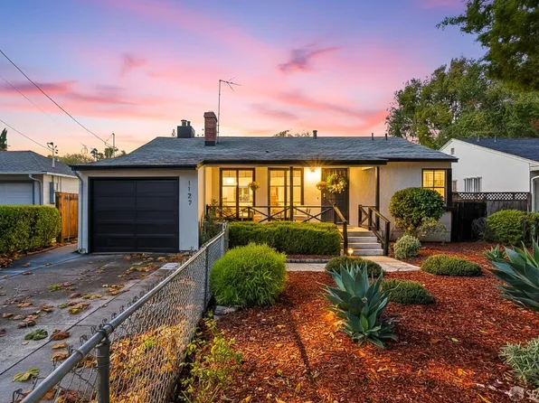 1127 Hollyburne Ave, Menlo Park, CA 94025
