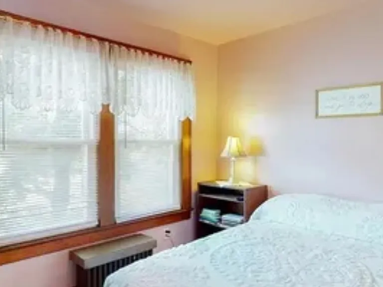 2 Highland St #2 — Photo 7