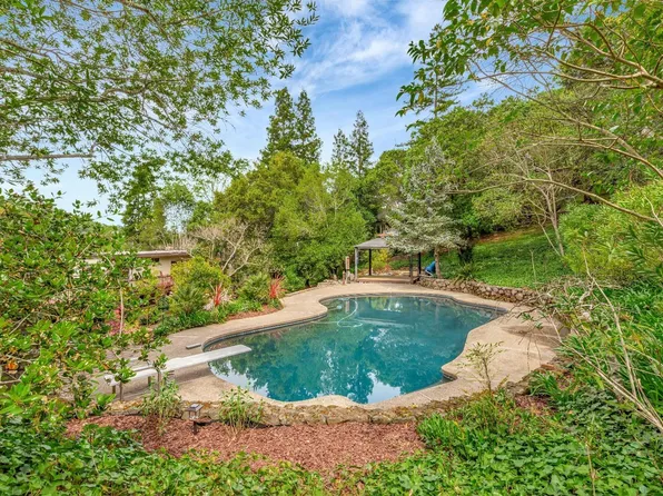 19 Harding Drive, Novato, CA 94947