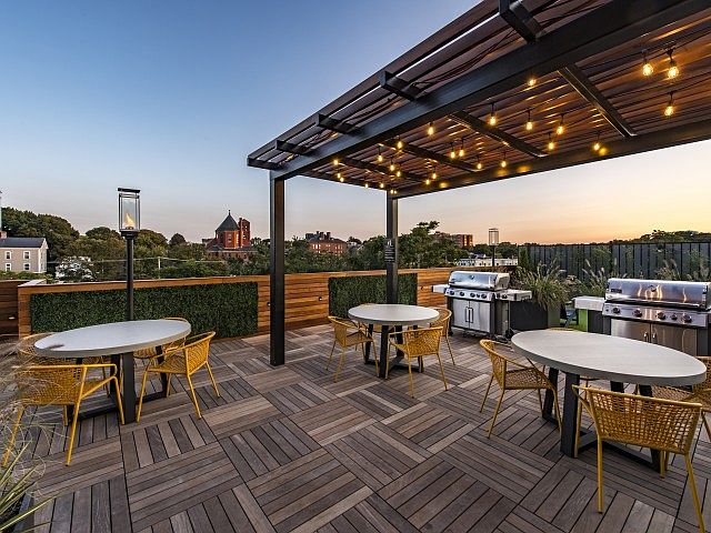 Rooftop Deck with Grilling Stations